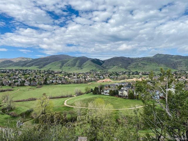 64 Dawn Heath Cir, Littleton, CO 80127