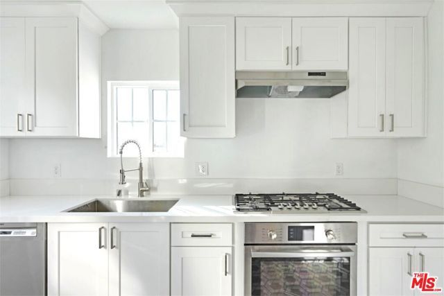 3365 Hamilton Way, Los Angeles, CA 90026