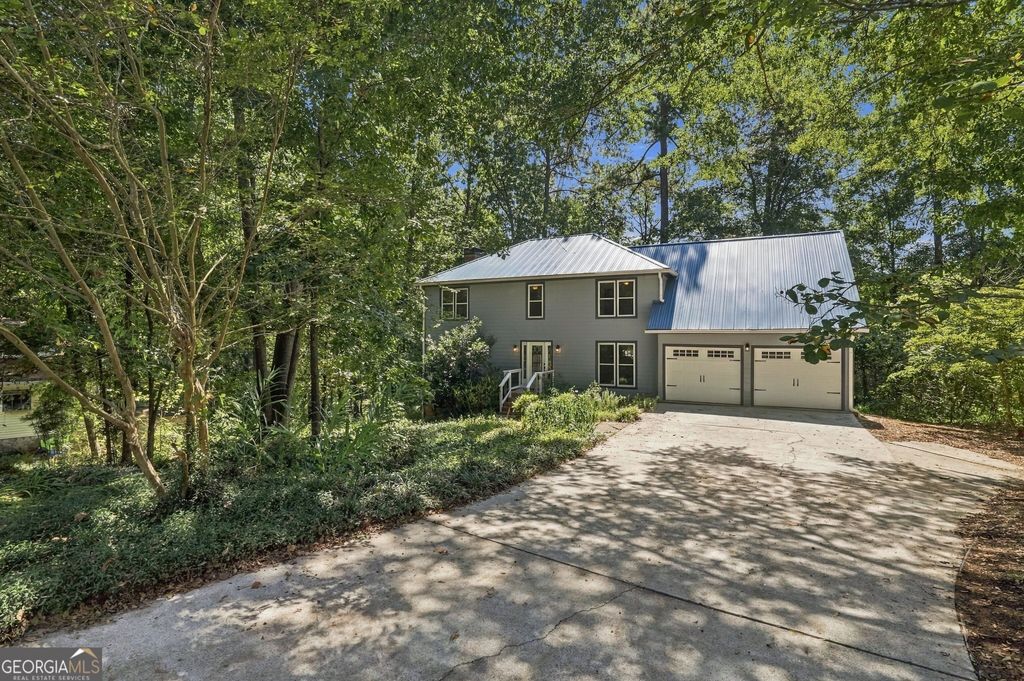 4690 Nutmeg Way SW, Lilburn, GA 30047 — exterior