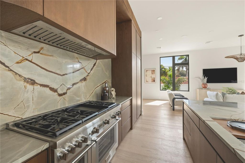 Image 13 of property listing at 130 ADRIATIC AVENUE, Tampa, FL 33606