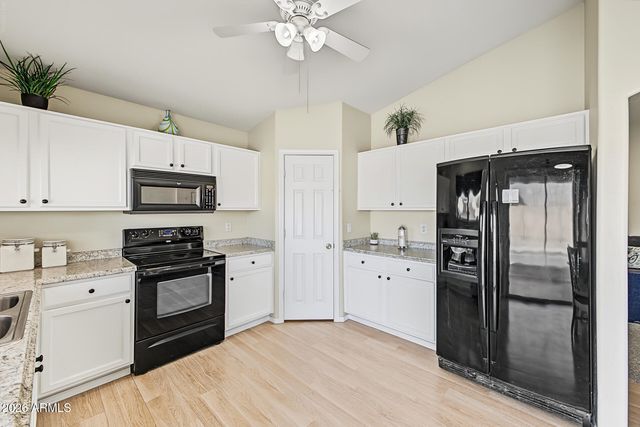 31193 N MESQUITE Way, San Tan Valley, AZ 85143