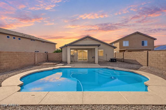 31193 N MESQUITE Way, San Tan Valley, AZ 85143