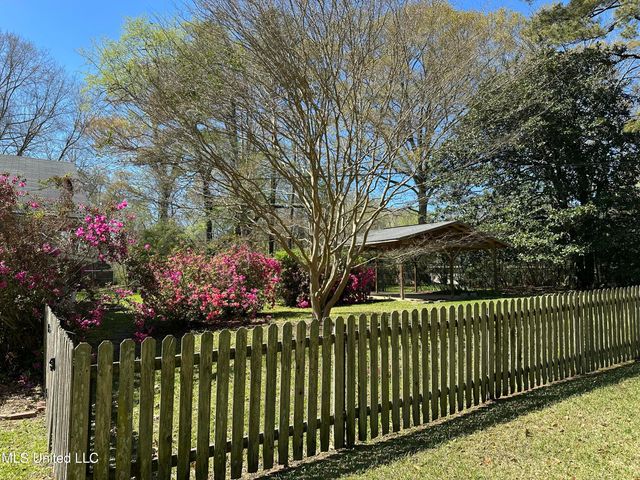 220 Lower Woodville Road, Natchez, MS 39120