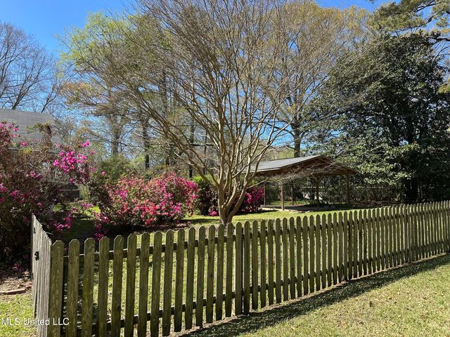 220 Lower Woodville Road, Natchez, MS 39120