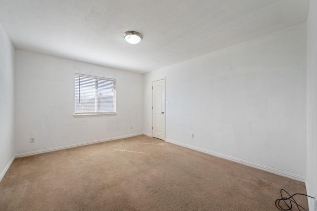 203 Holland ST, Hutto, TX 78634