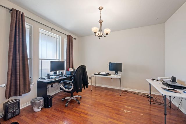 203 Holland ST, Hutto, TX 78634