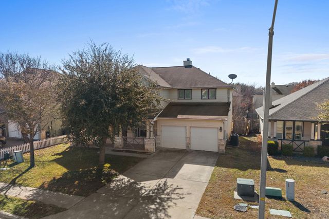 203 Holland ST, Hutto, TX 78634
