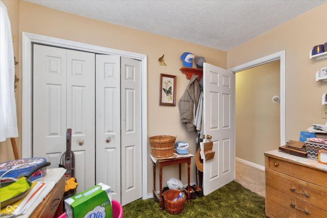 3728 S County Road 1200 E, Crothersville, IN 47229