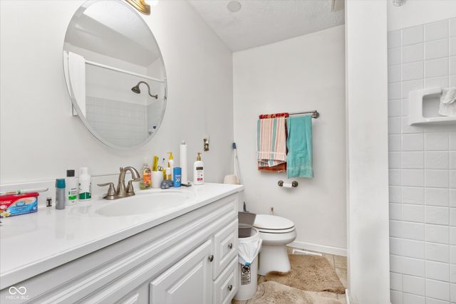 3728 S County Road 1200 E, Crothersville, IN 47229