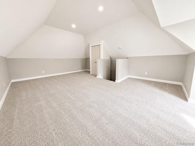 592 Leicester Court, Detroit, MI 48202