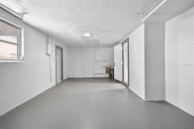 10822 LYNDALE AVENUE, Port Richey, FL 34668