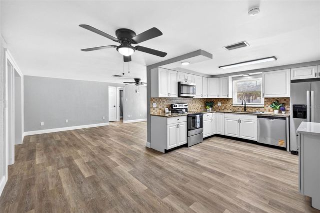 10822 LYNDALE AVENUE, Port Richey, FL 34668