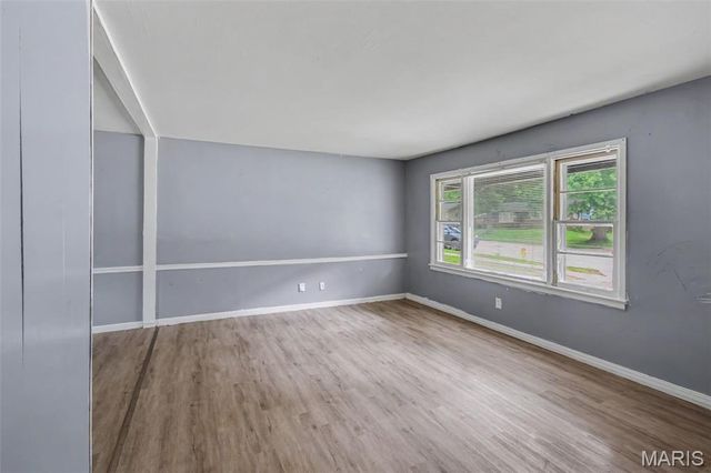 137 Forestwood Drive, Ferguson, MO 63135