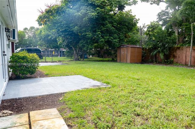 7330 NW 1st Court, Pembroke Pines, FL 33024