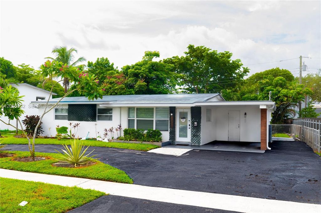 7330 NW 1st Court, Pembroke Pines, FL 33024