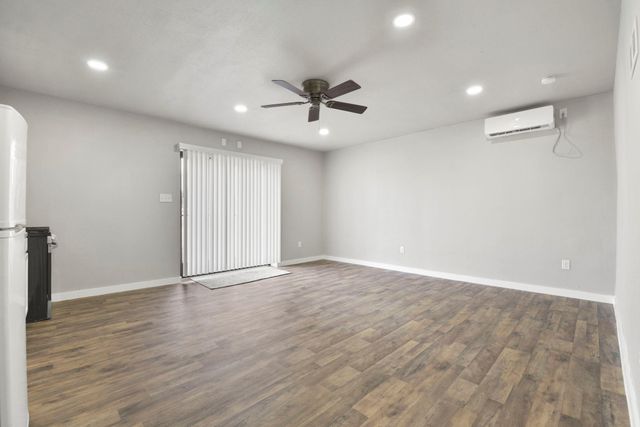 6504 Canal Street 2B, Houston, TX 77011