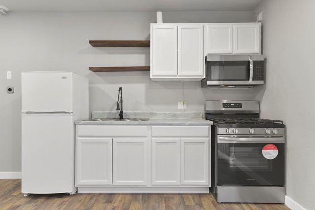 6504 Canal Street 2B, Houston, TX 77011