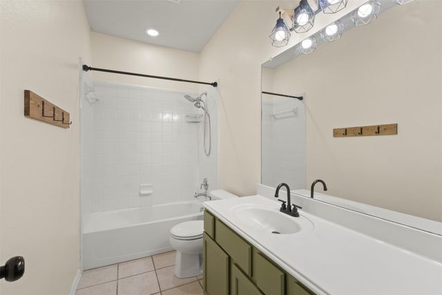 1931 Highland Oaks Drive, Wylie, TX 75098