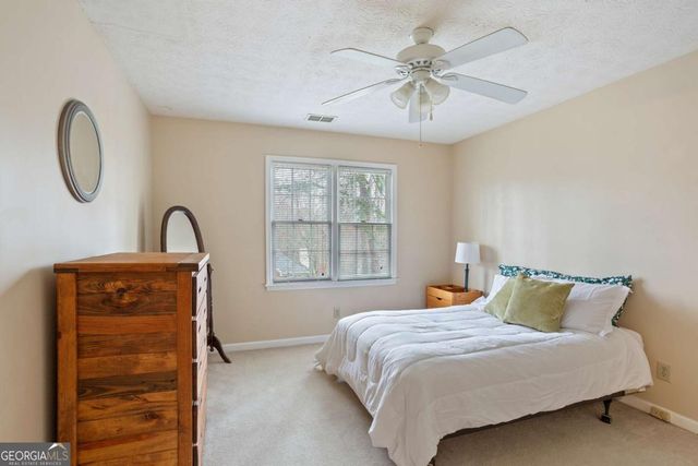 4150 Woodlark Court NE, Roswell, GA 30075