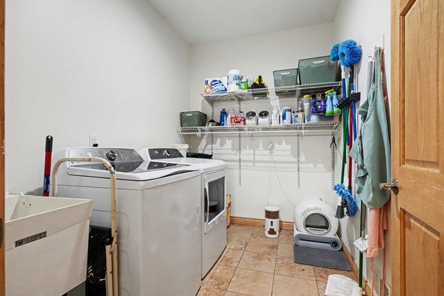 707 Hidden Ridge N Ridge, Midland, MI 48640