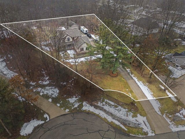 707 Hidden Ridge N Ridge, Midland, MI 48640