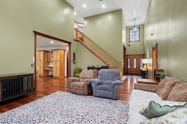 707 Hidden Ridge N Ridge, Midland, MI 48640