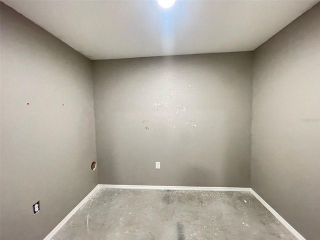 37594 US HIGHWAY 19 N, Palm Harbor, FL 34684