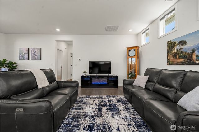 17517 154th Street E, Bonney Lake, WA 98391