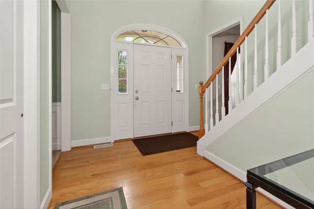 1762 Schlegel Rd, Webster, NY 14580