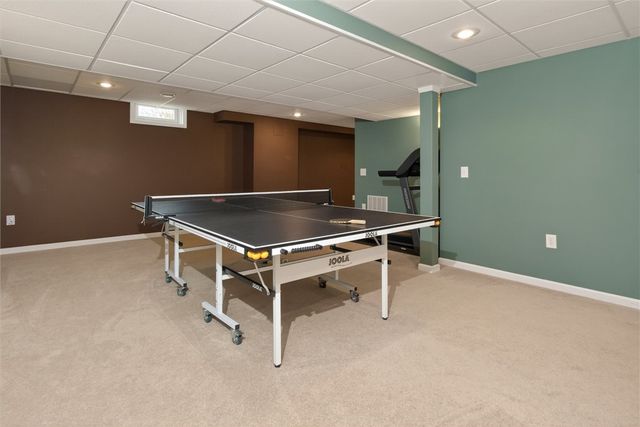 1762 Schlegel Rd, Webster, NY 14580