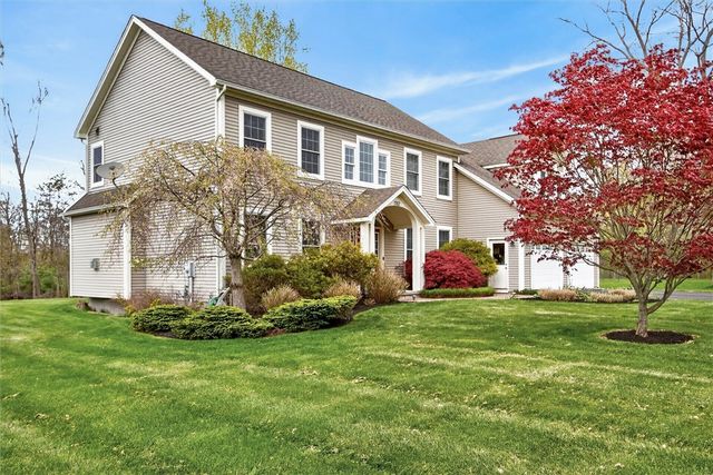 1762 Schlegel Rd, Webster, NY 14580