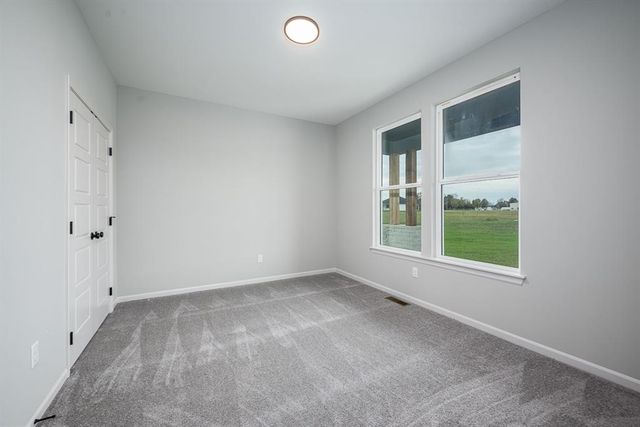 24695 Evans Road, Tonganoxie, KS 66086