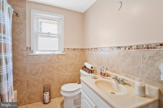 6105 KOLB ST, Fairmount Heights, MD 20743