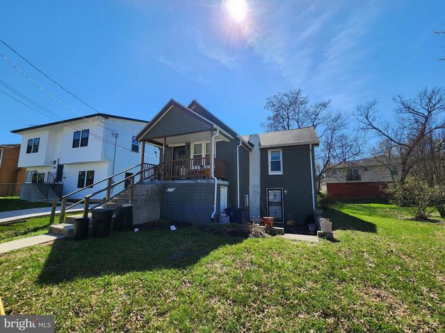 6105 KOLB ST, Fairmount Heights, MD 20743