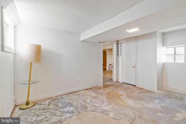 6105 KOLB ST, Fairmount Heights, MD 20743