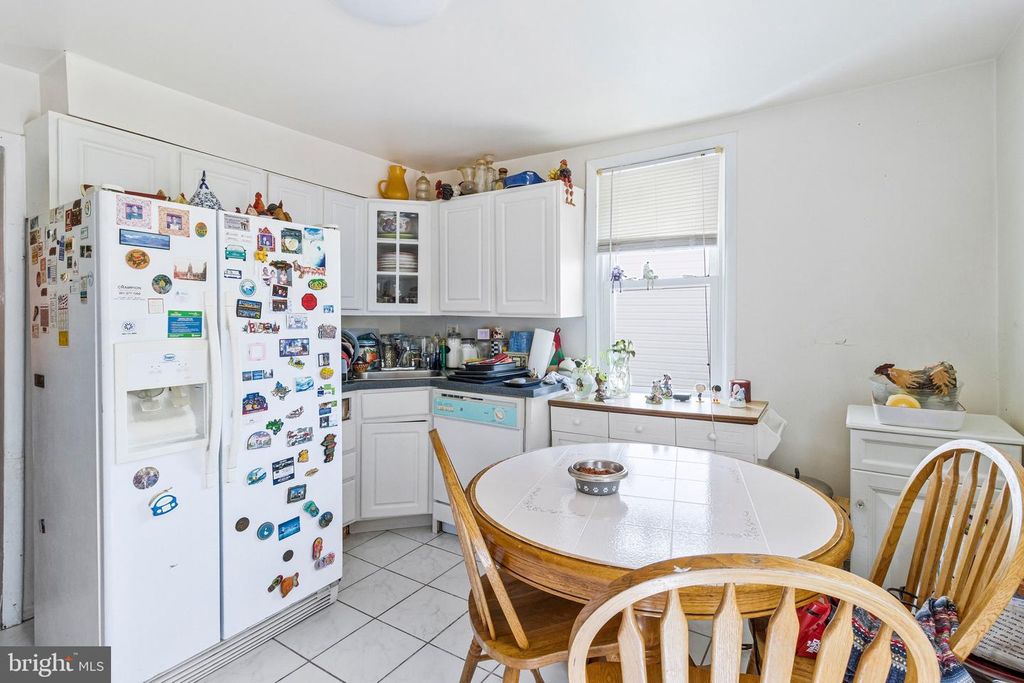 Image 16 of property listing at 6105 KOLB ST, Fairmount Heights, MD 20743