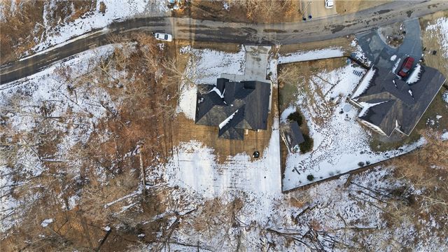 3 Moniave Lane, Bella Vista, AR 72715