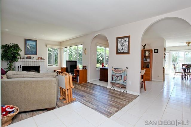 14051 Hermosillo Way, Poway, CA 92064