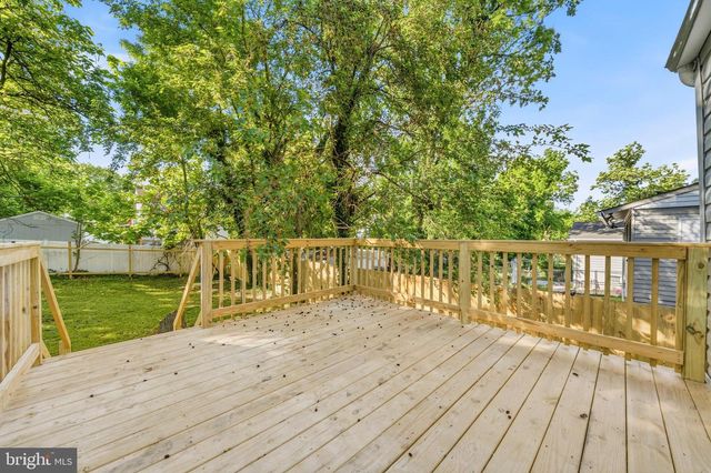 5807 DADE ST, Capitol Heights, MD 20743