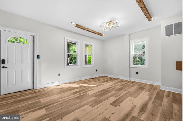 5807 DADE ST, Capitol Heights, MD 20743