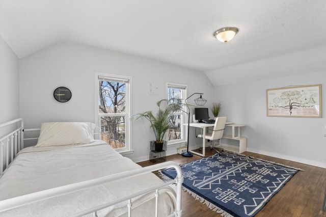 623 Russell Avenue N, Minneapolis, MN 55411