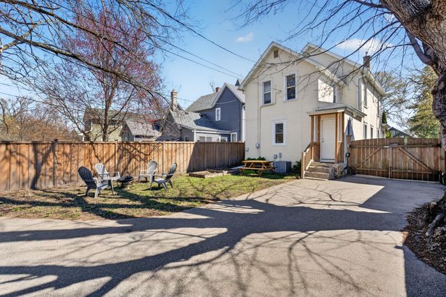 623 Russell Avenue N, Minneapolis, MN 55411