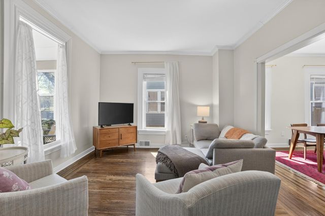 623 Russell Avenue N, Minneapolis, MN 55411