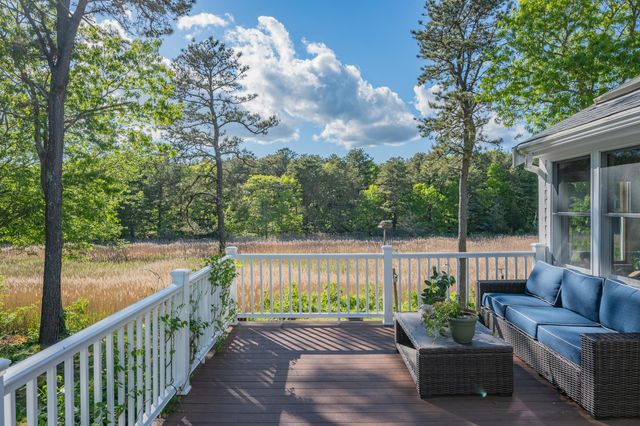 35 Bayshore Drive, Mashpee, MA 02649