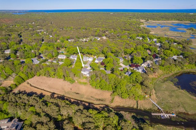 35 Bayshore Drive, Mashpee, MA 02649