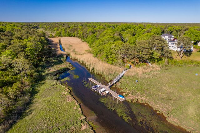 35 Bayshore Drive, Mashpee, MA 02649