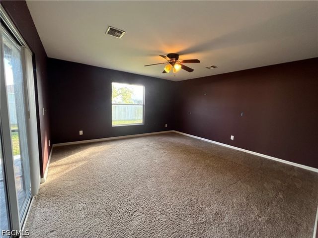 1722 NW 18th TER, Cape Coral, FL 33993