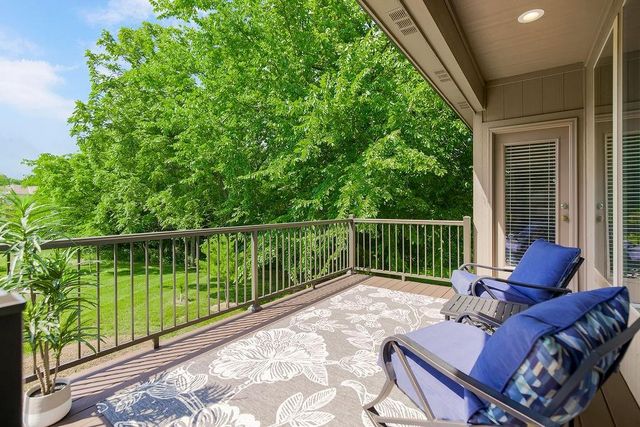 106 E Woodland Avenue, Lone Jack, MO 64070