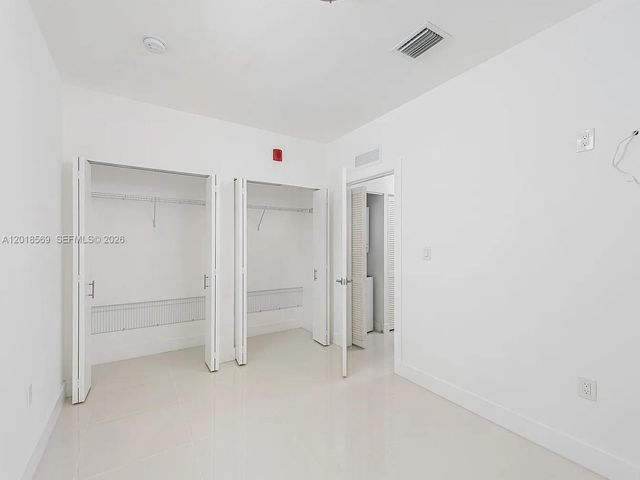 676 NW 47th St 5, Miami, FL 33127