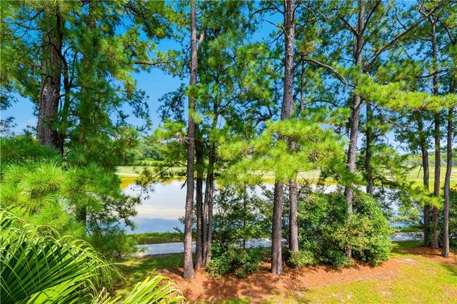 3800 St Andrews Loop N, Mobile, AL 36693